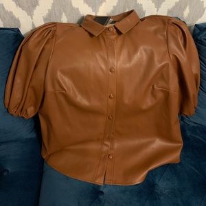 Eloquii plus size faux leather balloon short sleeve top!
